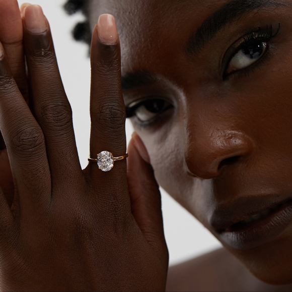 Stunning Adjustable Ring - Picture 2 of 9